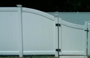 What Material is Best for Privacy Fencing?