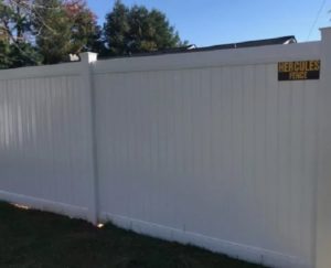 Making Sure Your Fencing Can Endure the Snow